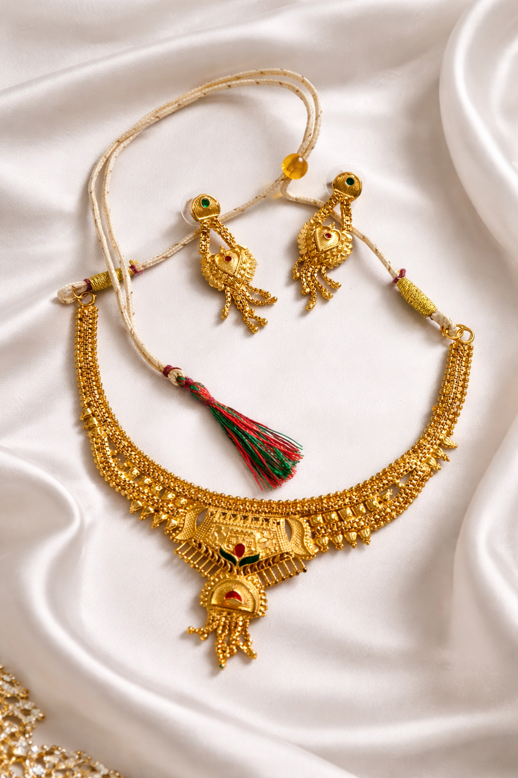 Zarika Royal Antique Gold Necklace Set