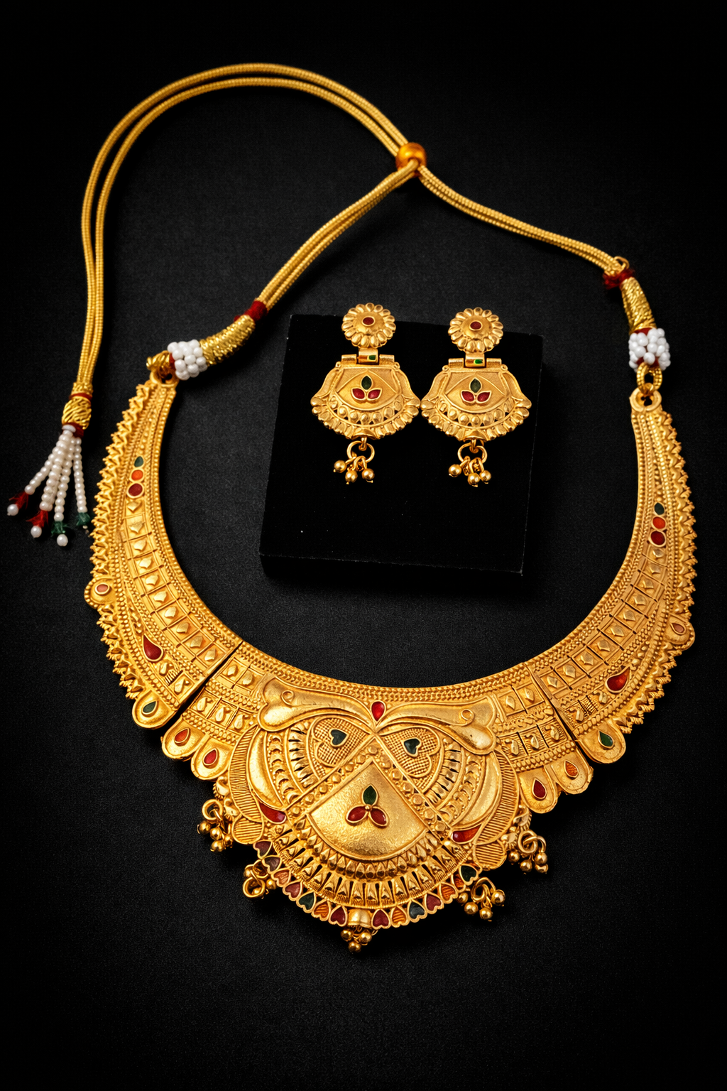 Royal Rajwadi Antique Gold Necklace Set with Earrings